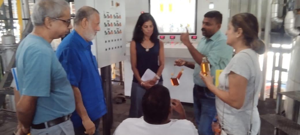 Esteemed Industry Leaders Explore Investment Opportunities at Our Factory - Image 1