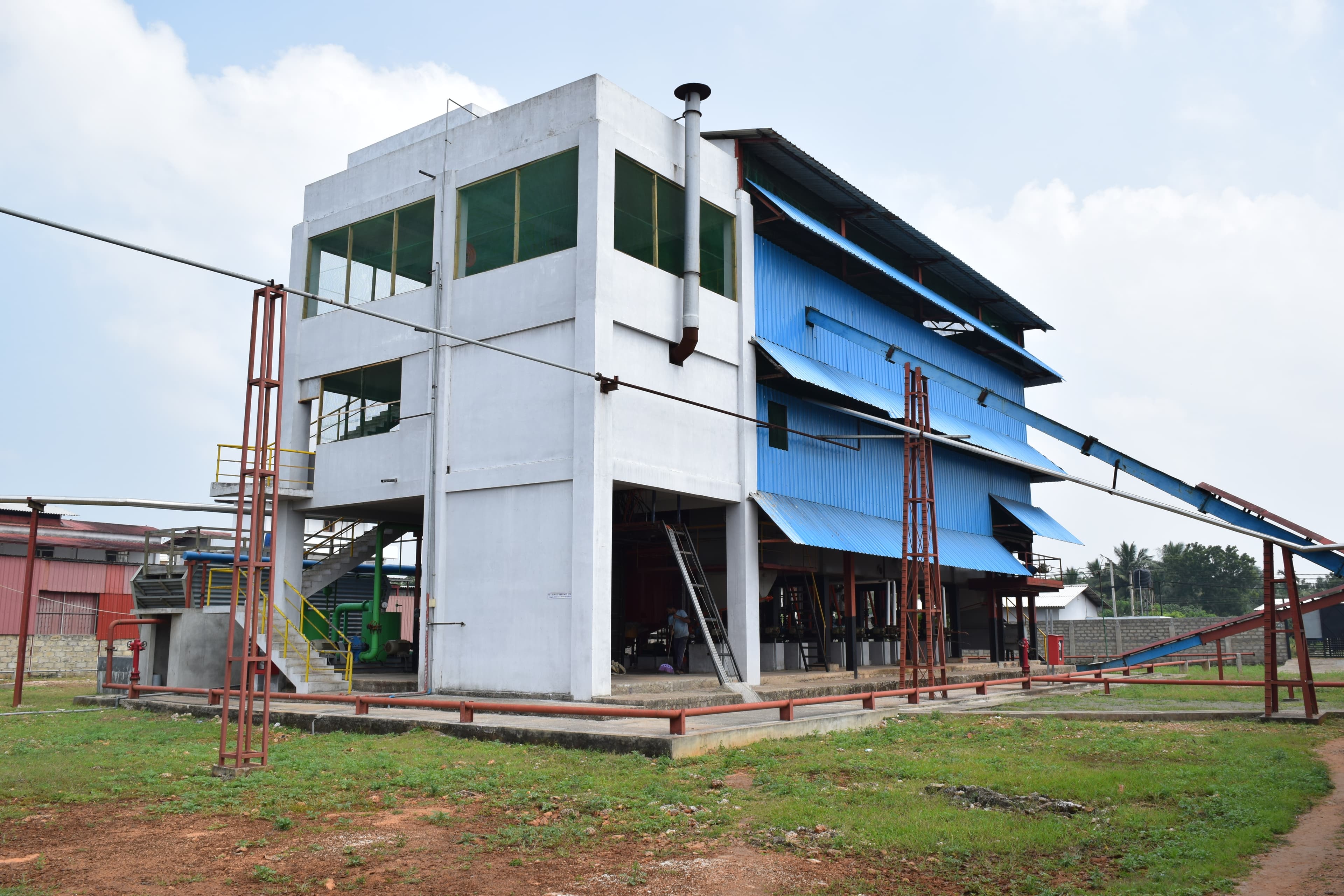 Leading the Edible Oil Industry in Sri Lanka