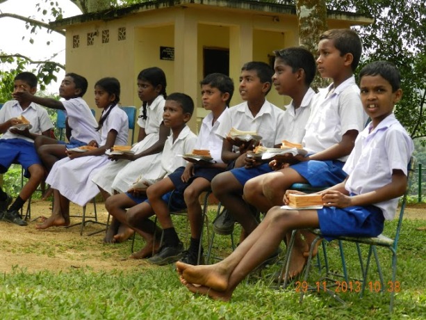 Students at J/Navatkiri A.M.T.M. school